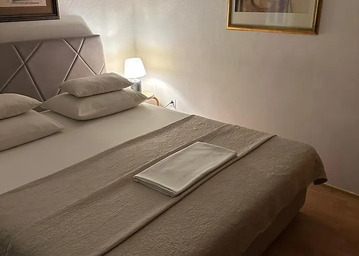 Old Town House Manosa Split